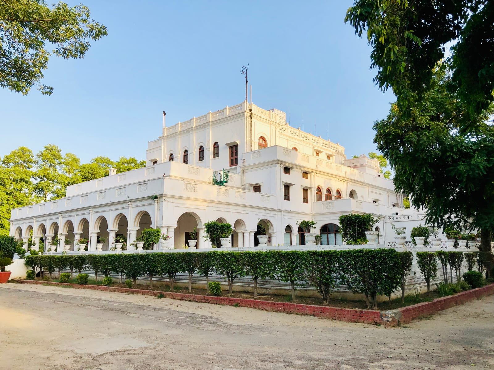 WelcomHeritage Baradari Palace