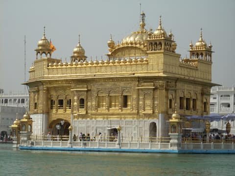 Taj Swarna, Amritsar